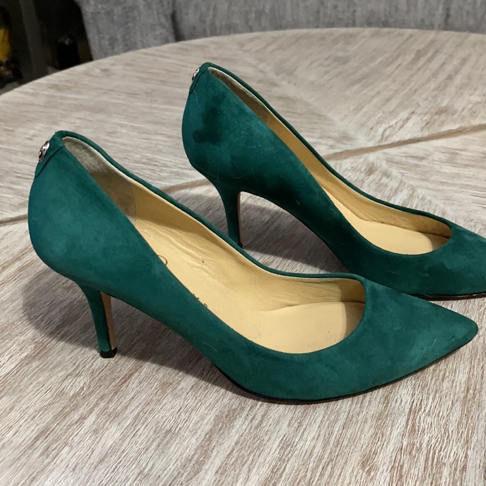 💕💕💕Host pick💕💕💕Ivanka Trump heels💕💕